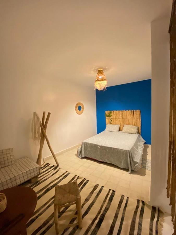 Appartement A Ksar Sghir En Face Du Terminal Passagers De Ferry Port Tanger Med Exterior photo